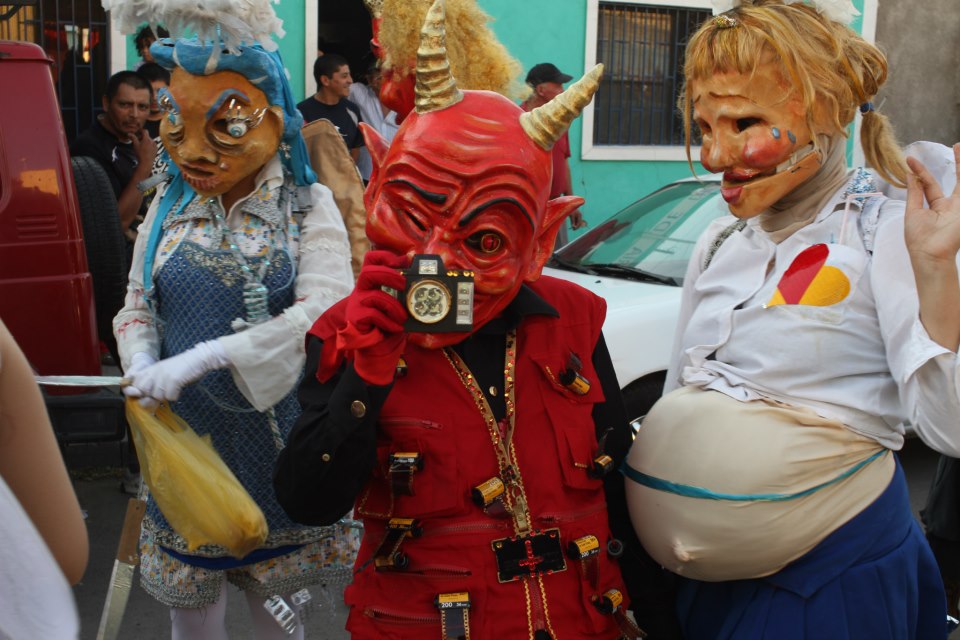 Carnaval de La Legua. Diciembre de 2012. Fotografía: Renato Dennis.